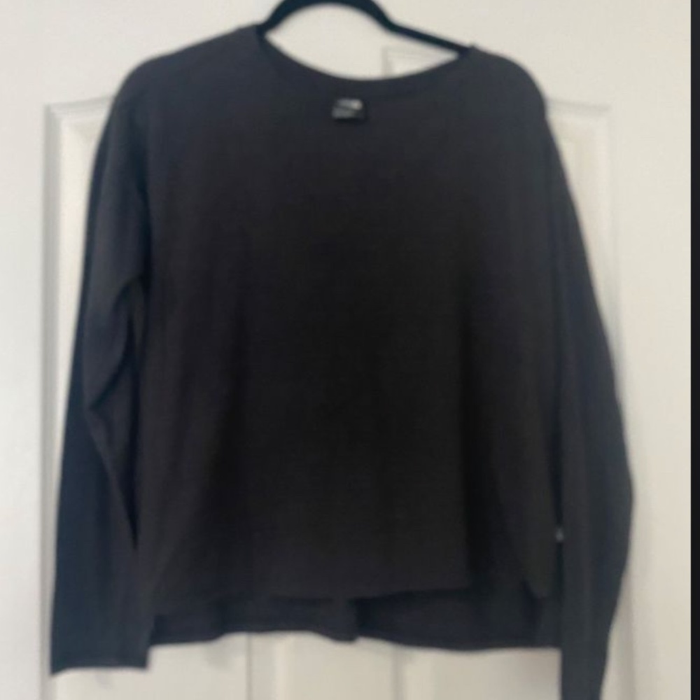 Women's The North Face long sleeve shirt Large